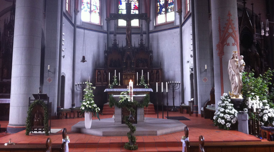 Florale Kirchendekoration
